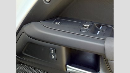 Defender 110 18