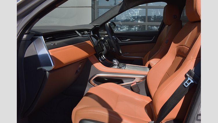 2024 認定中古車 Jaguar F-Pace アイガーグレイ P400e ガソリン プラグインハイブリッド R-DYNAMIC HSE