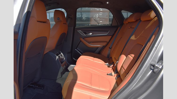 2024 認定中古車 Jaguar F-Pace アイガーグレイ P400e ガソリン プラグインハイブリッド R-DYNAMIC HSE