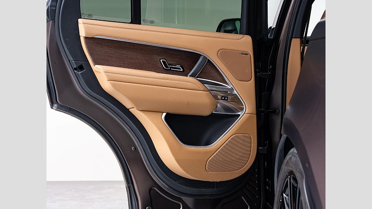 2023 認定中古車 Land Rover Range Rover トルマリンブラウン - グロスフィニッシュ D300 AWD MHEV（AT） スタンダードホイールベース HSE