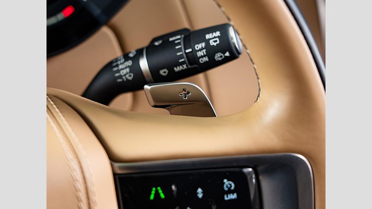 2023 認定中古車 Land Rover Range Rover トルマリンブラウン - グロスフィニッシュ D300 AWD MHEV（AT） スタンダードホイールベース HSE