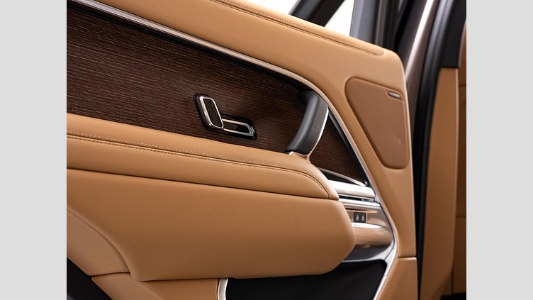 2023 認定中古車 Land Rover Range Rover トルマリンブラウン - グロスフィニッシュ D300 AWD MHEV（AT） スタンダードホイールベース HSE