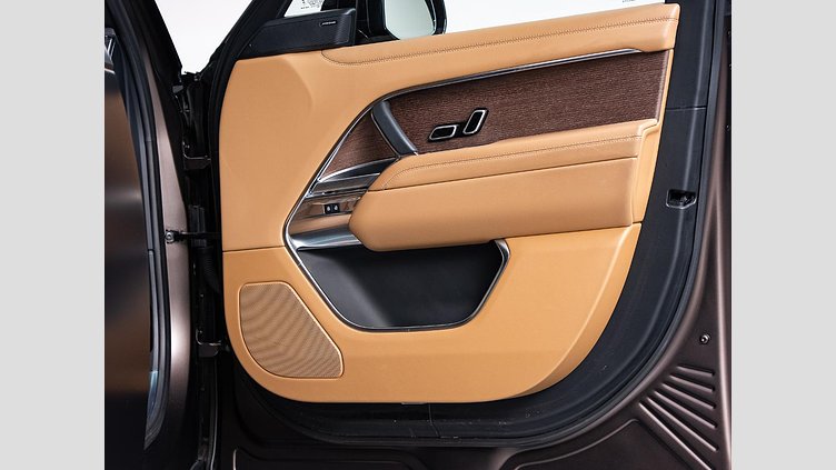 2023 認定中古車 Land Rover Range Rover トルマリンブラウン - グロスフィニッシュ D300 AWD MHEV（AT） スタンダードホイールベース HSE