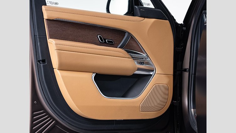 2023 認定中古車 Land Rover Range Rover トルマリンブラウン - グロスフィニッシュ D300 AWD MHEV（AT） スタンダードホイールベース HSE