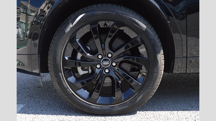 2024 認定中古車 Land Rover Discovery Sport サントリーニブラック P300eプラグインハイブリッド（ガソリン） 標準ホイール DYNAMIC HSE