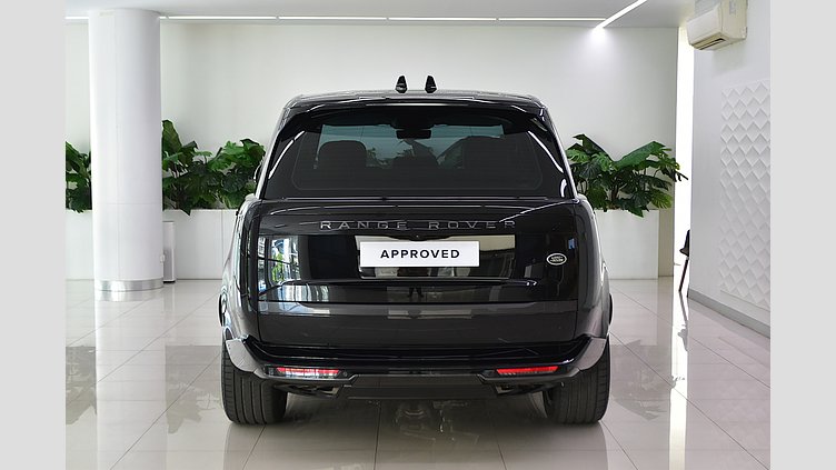 2023 อนุมัติ Land Rover Range Rover Santorini Black 4.4 litre V8 530PS Twin Turbocharged Petrol LWB Autobiography