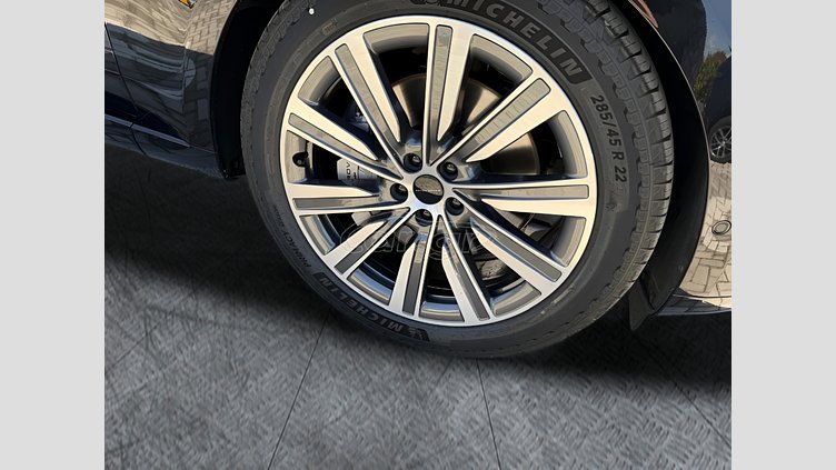 2026 Approved Land Rover Range Rover Santorini Black P550e Petrol Plug-in Hybrid Standard Wheelbase HSE