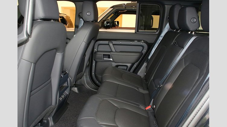 2025 New Land Rover Defender 110 Santorini Black P425 Petrol V8 X-Dynamic SE