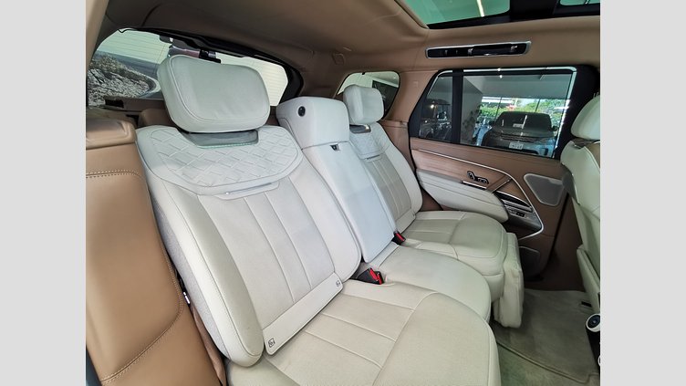 2022 認定中古車 Land Rover Range Rover アイシーホワイト - グロスフィニッシュ P530 AWD（AT） スタンダードホイールベース SV