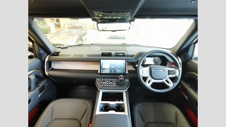 2024 認定中古車 Land Rover Defender 130 ゴンドワナストーン D350 ディーゼルマイルドハイブリッド X-Dynamic SE