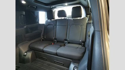 Defender 130 6