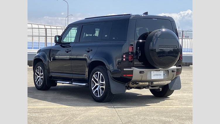 2023 認定中古車 Land Rover Defender 110 サントリーニブラック D300 AWD（AT） X-DYNAMIC SE
