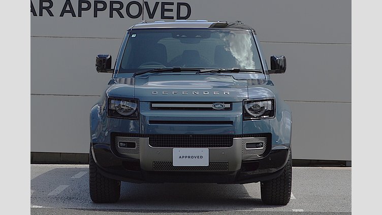 2025 認定中古車 Land Rover Defender 110 タスマンブルー P300 ガソリン X-Dynamic SE