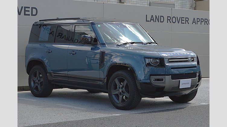2025 認定中古車 Land Rover Defender 110 タスマンブルー P300 ガソリン X-Dynamic SE