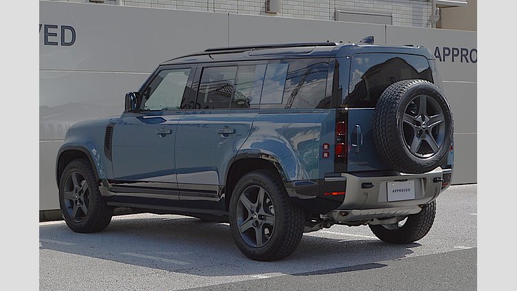 2025 認定中古車 Land Rover Defender 110 タスマンブルー P300 ガソリン X-Dynamic SE