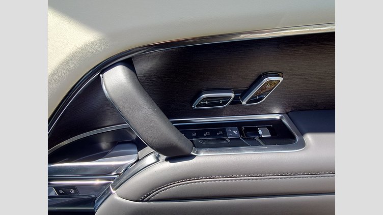 2024 認定中古車 Land Rover Range Rover シャラントグレイ P530 AWD（AT） ロングホイールベース7席シート HSE