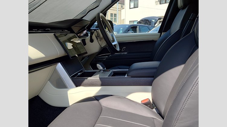 2024 認定中古車 Land Rover Range Rover シャラントグレイ P530 AWD（AT） ロングホイールベース7席シート HSE