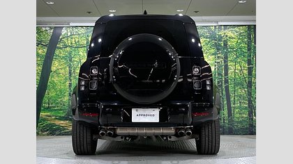 Defender 110 6