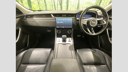 F-Pace 3