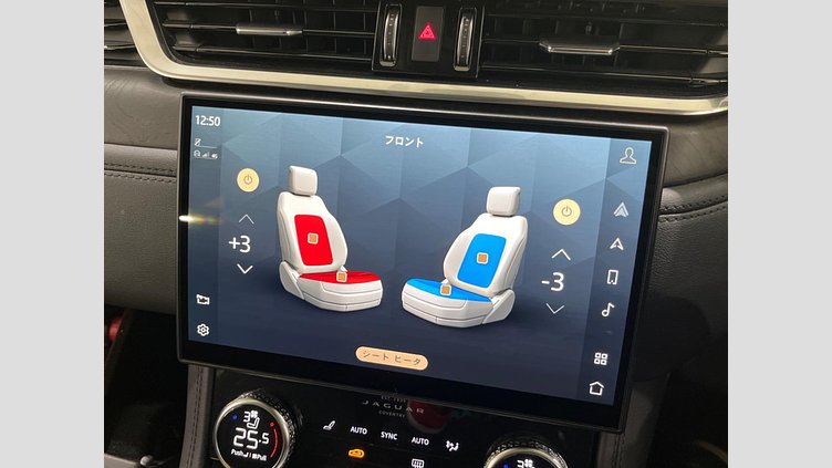 2021 認定中古車 Jaguar F-Pace ユーロンホワイト P250 AWD（オートマチック） S
