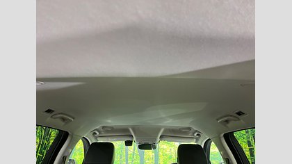 F-Pace 43