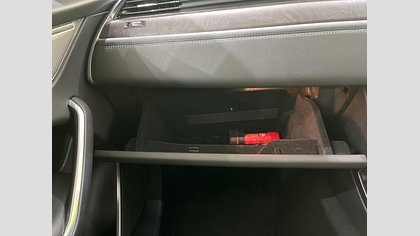 F-Pace 15