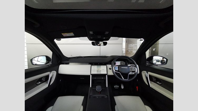 2024 認定中古車 Land Rover Discovery Sport アイガーグレイ プラグインハイブリッド（ガソリン） Dynamic HSE