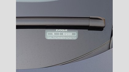 Range Rover Evoque 63