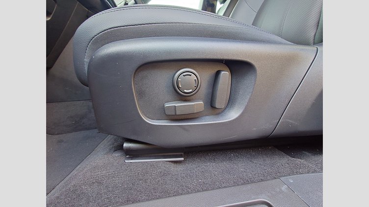 2024 認定中古車 Land Rover Range Rover Evoque カルパチアングレイ D200マイルドハイブリッド（ディーゼル） スタンダードホイールベース S