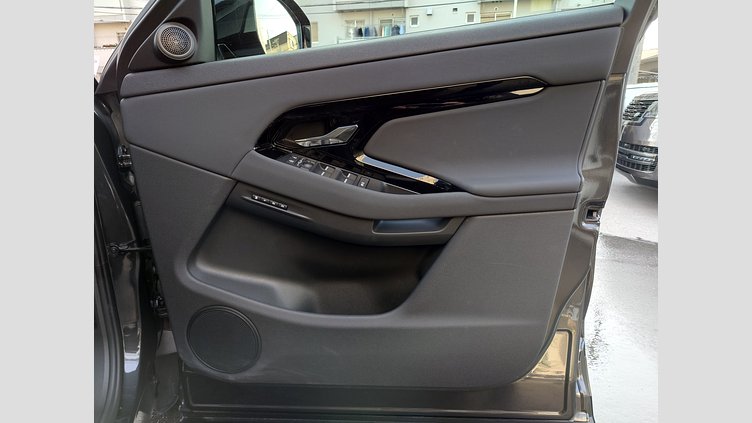 2024 認定中古車 Land Rover Range Rover Evoque カルパチアングレイ D200マイルドハイブリッド（ディーゼル） スタンダードホイールベース S