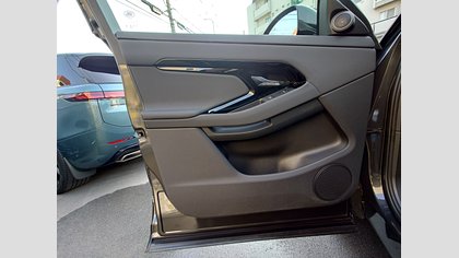 Range Rover Evoque 26