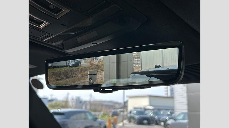 2023 認定中古車 Land Rover Defender 110 サントリーニブラック D300 AWD（AT） X