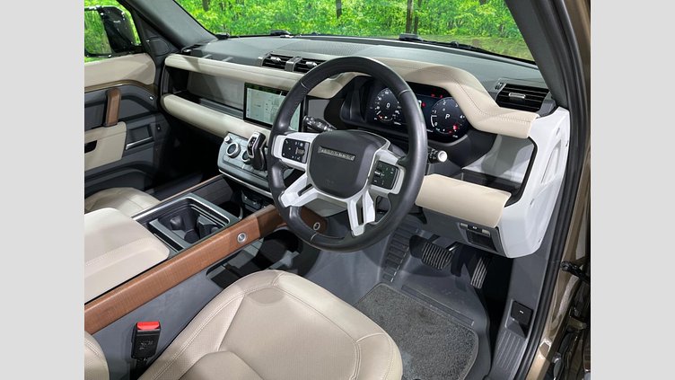2024 認定中古車 Land Rover Defender 110 ゴンドワナストーン D300 AWD（AT） S