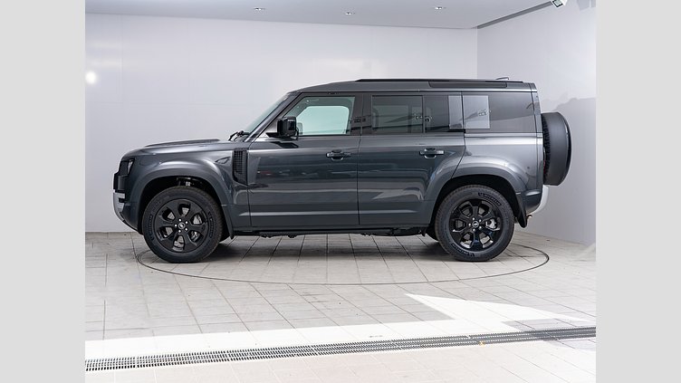 2025 認定中古車 Land Rover Defender 110 カルパチアングレイ D350 ディーゼルマイルドハイブリッド S　D350　コイルサスペンション