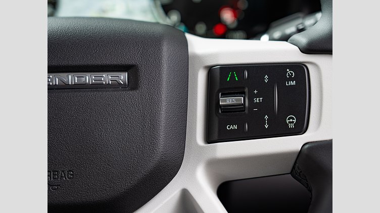 2025 認定中古車 Land Rover Defender 110 カルパチアングレイ D350 ディーゼルマイルドハイブリッド S　D350　コイルサスペンション