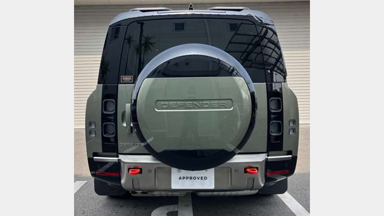 2024 認定中古車 Land Rover Defender 130 パンゲアグリーン D350 ディーゼルマイルドハイブリッド X