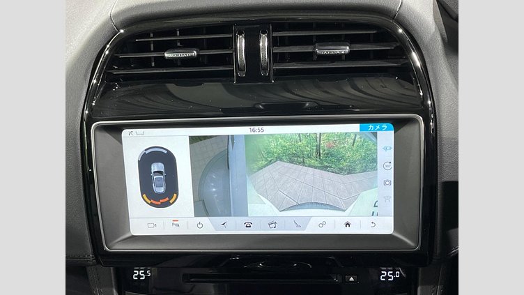 2019 認定中古車 Jaguar F-Pace Fuji White 2.0 litre i4D Diesel プレステージ