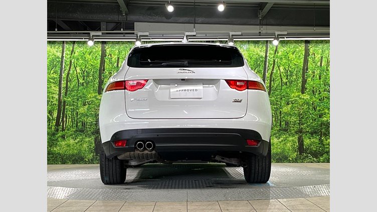 2019 認定中古車 Jaguar F-Pace Fuji White 2.0 litre i4D Diesel プレステージ