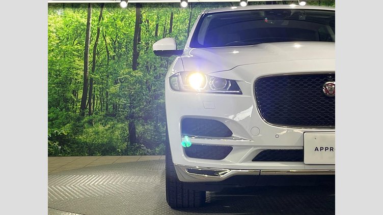 2019 認定中古車 Jaguar F-Pace Fuji White 2.0 litre i4D Diesel プレステージ