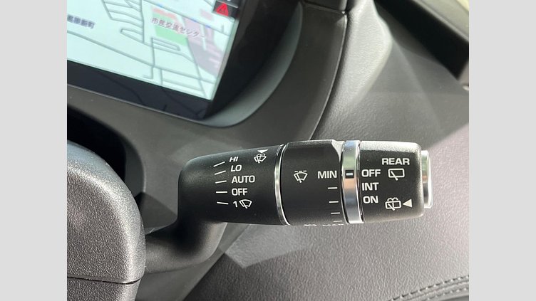 2019 認定中古車 Jaguar F-Pace Fuji White 2.0 litre i4D Diesel プレステージ