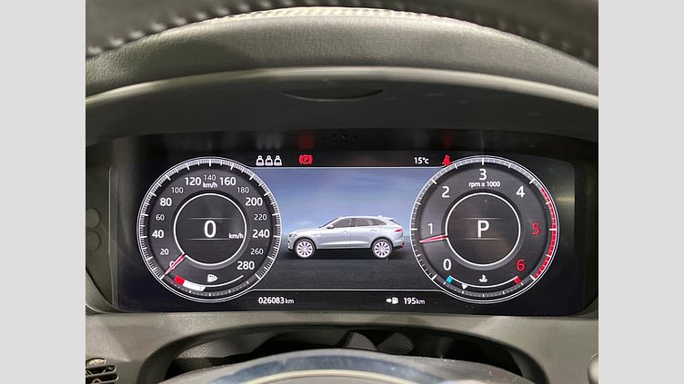 2019 認定中古車 Jaguar F-Pace Fuji White 2.0 litre i4D Diesel プレステージ