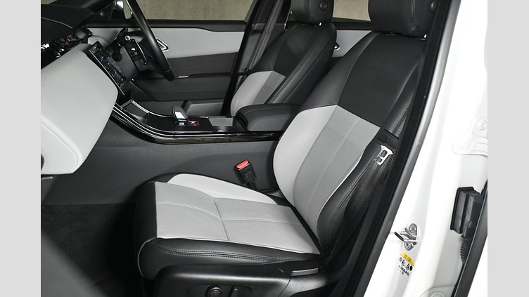 2023 認定中古車 Land Rover Range Rover Velar オストゥーニパールホワイト D200マイルドハイブリッド（ディーゼル） Standard Wheelbase Dynamic SE