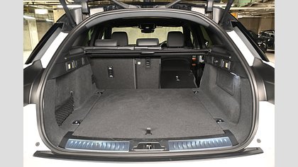 Range Rover Velar 13