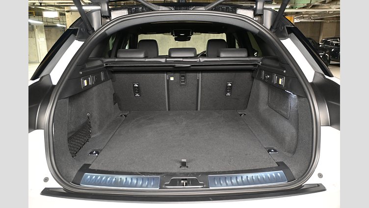 2023 認定中古車 Land Rover Range Rover Velar オストゥーニパールホワイト D200マイルドハイブリッド（ディーゼル） Standard Wheelbase Dynamic SE