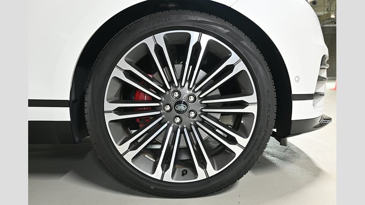 2023 認定中古車 Land Rover Range Rover Velar オストゥーニパールホワイト D200マイルドハイブリッド（ディーゼル） Standard Wheelbase Dynamic SE