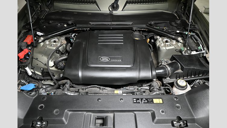 2023 認定中古車 Land Rover Defender 90 パンゲアグリーン P300 AWD（AT） SE