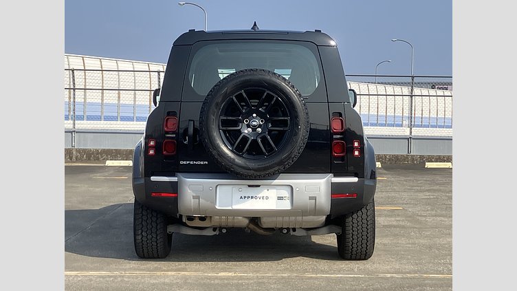 2024 認定中古車 Land Rover Defender 110 サントリーニブラック D350 ディーゼルマイルドハイブリッド S