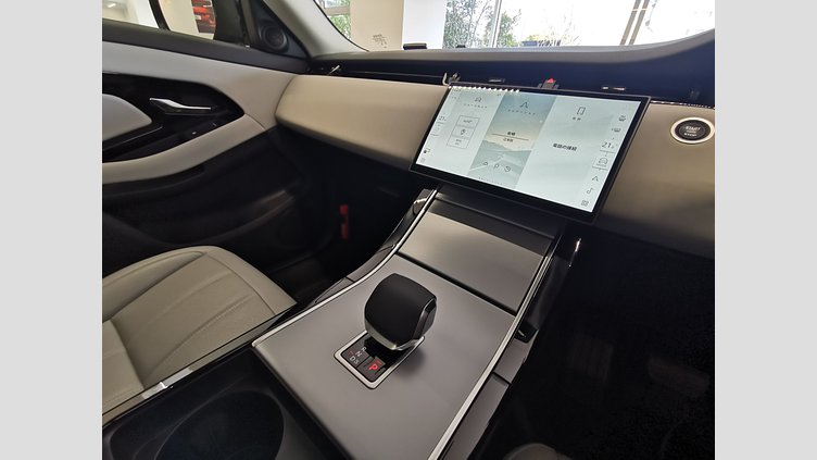 2024 認定中古車 Land Rover Range Rover Evoque コリンシアンブロンズ D200マイルドハイブリッド（ディーゼル） スタンダードホイールベース S