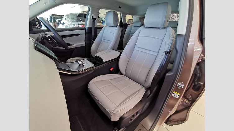 2024 認定中古車 Land Rover Range Rover Evoque コリンシアンブロンズ D200マイルドハイブリッド（ディーゼル） スタンダードホイールベース S