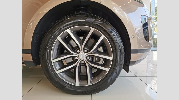 2024 認定中古車 Land Rover Range Rover Evoque コリンシアンブロンズ D200マイルドハイブリッド（ディーゼル） スタンダードホイールベース S